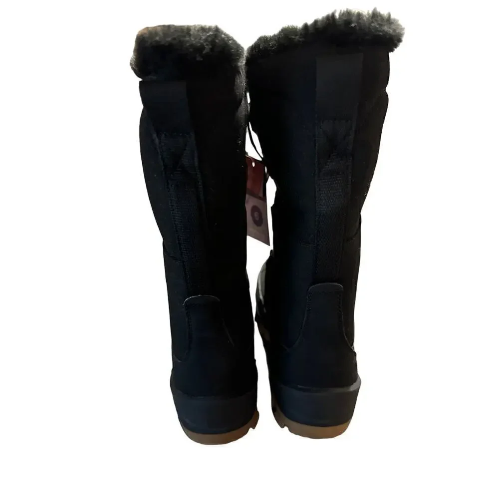 Universal Thread Women Size 6 US Black Fur Lined Boots